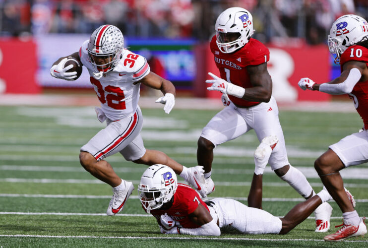 Ohio State rallies to beat Rutgers 35-16